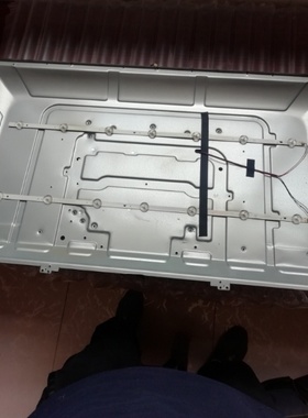 适用TCL LE32D59灯条ZN-32B07A-2 70822 61202 V2.1-0T E351707