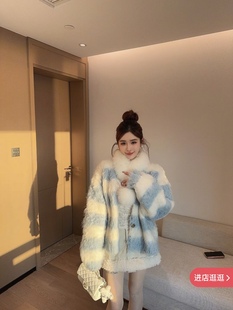 韩版 新款 宽松v领加厚外套 女2025冬季 泡菜订制蓝白条拉毛针织开衫