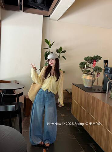 正品实拍2026夏季新款韩版宽松百搭洋气收腰显瘦水洗牛仔弯刀裤潮
