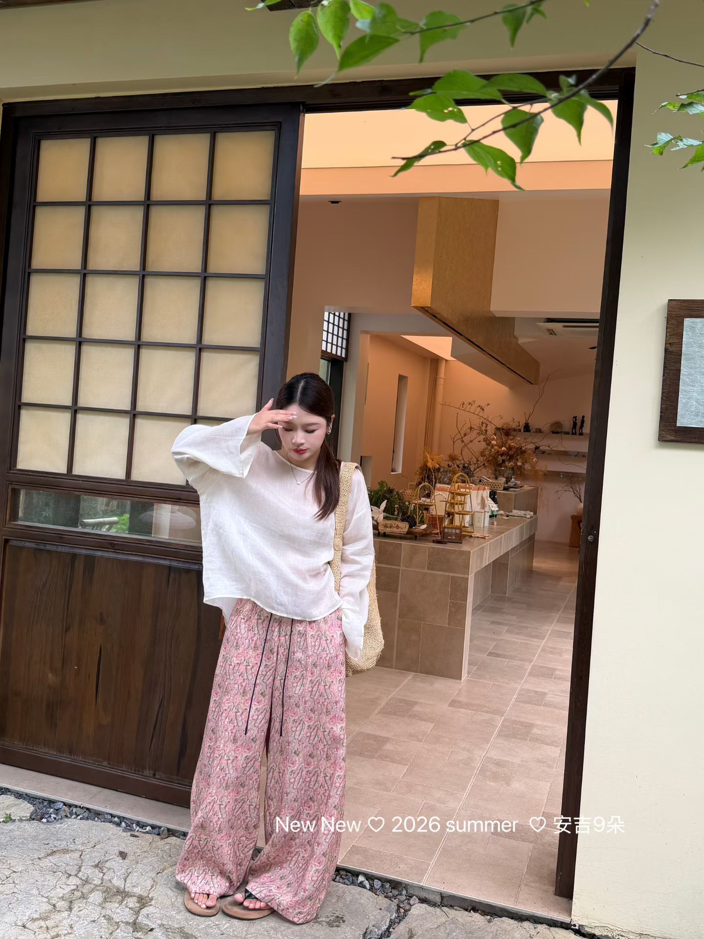 100苎麻V领露背防晒长袖衬衫女2026夏季新款慵懒风薄款罩衫上衣潮