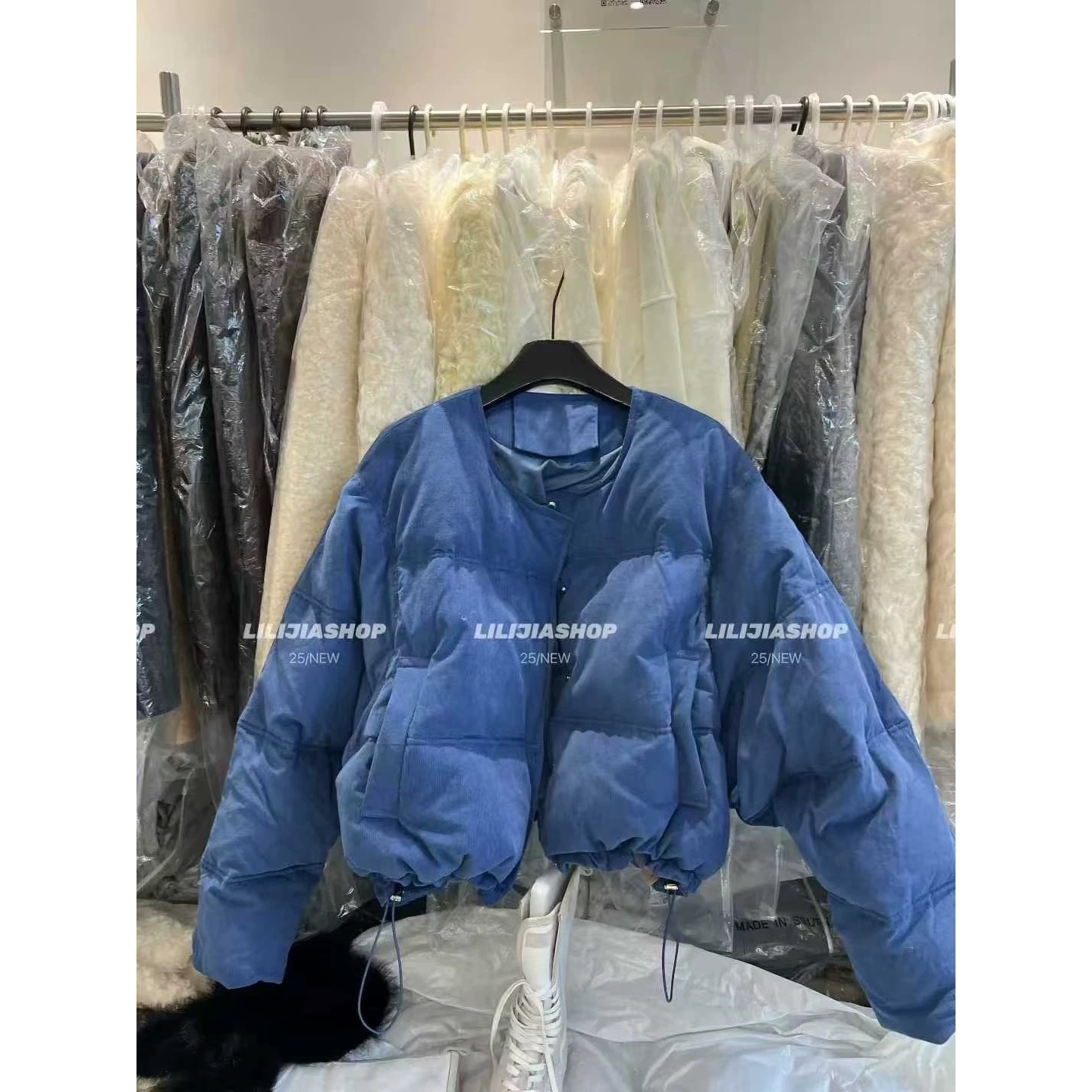 韩国东大门2025秋冬新款韩版宽松休闲圆领单排扣短款羽绒服外套潮