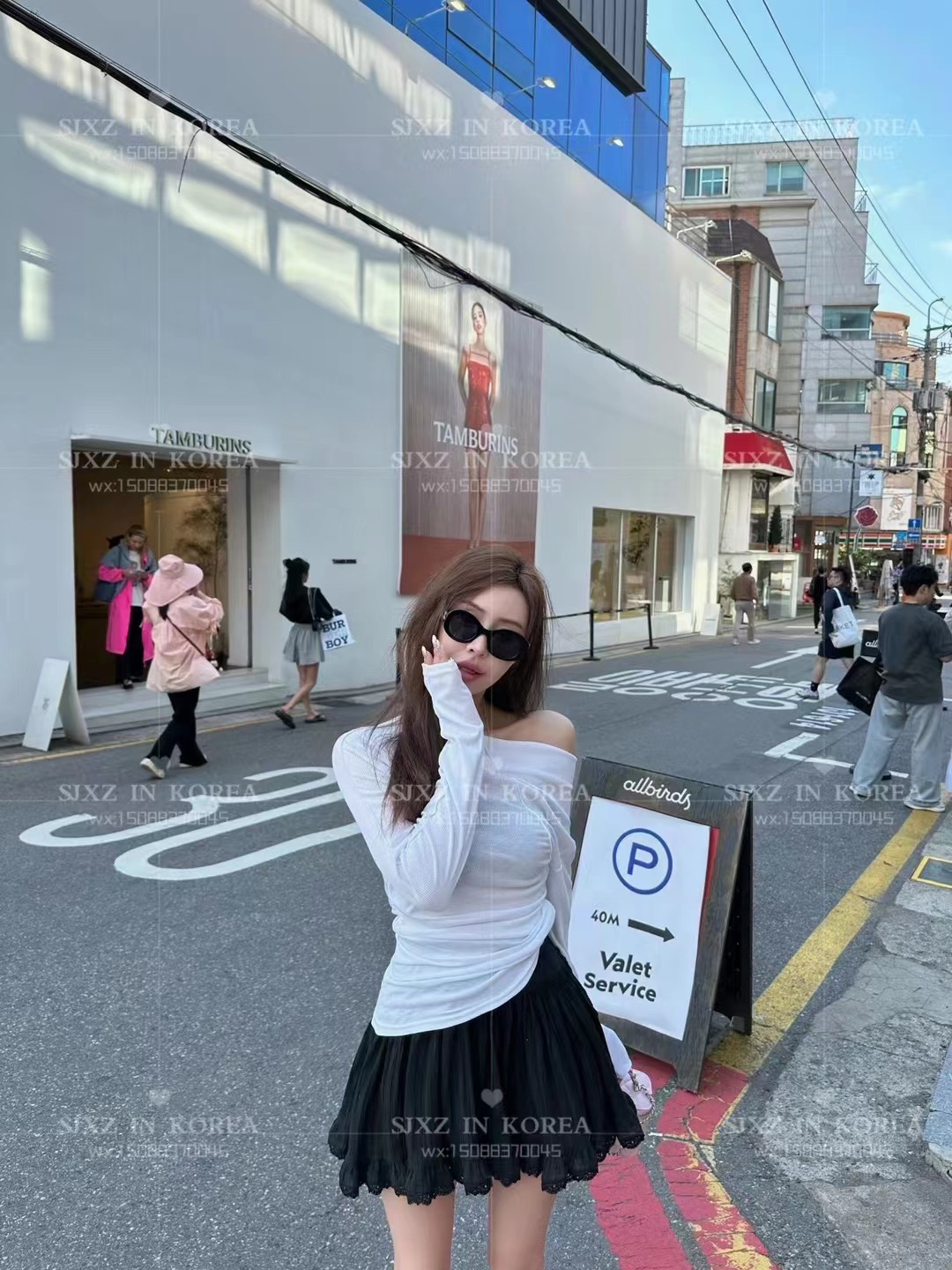一字领露肩长袖t恤女2025夏季新款收腰显瘦薄款防晒白色辣妹上衣