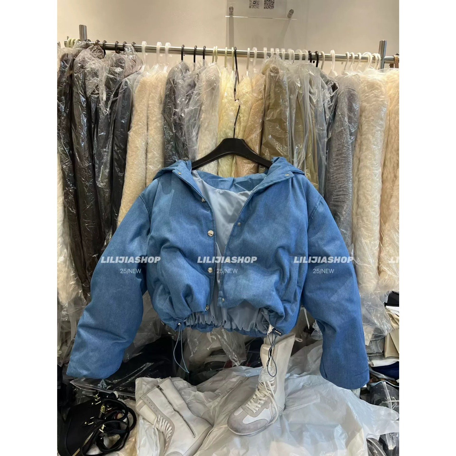 韩国东大门2025秋冬新款韩版宽松休闲连帽牛仔羽绒服外套短款上衣