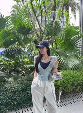 正品实拍2026夏新款韩版时尚显瘦设计感小众吊带T恤假两件套上衣