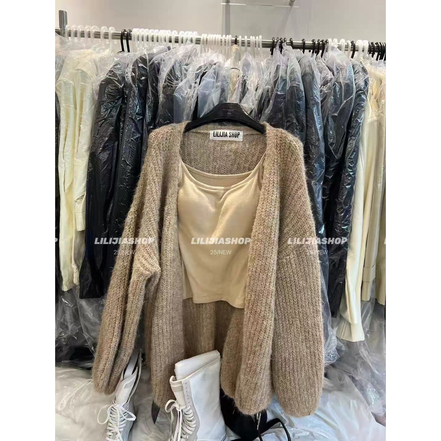 韩国东大门2025秋季新款韩版宽松显瘦针织衫女百搭短袖毛衣外套潮