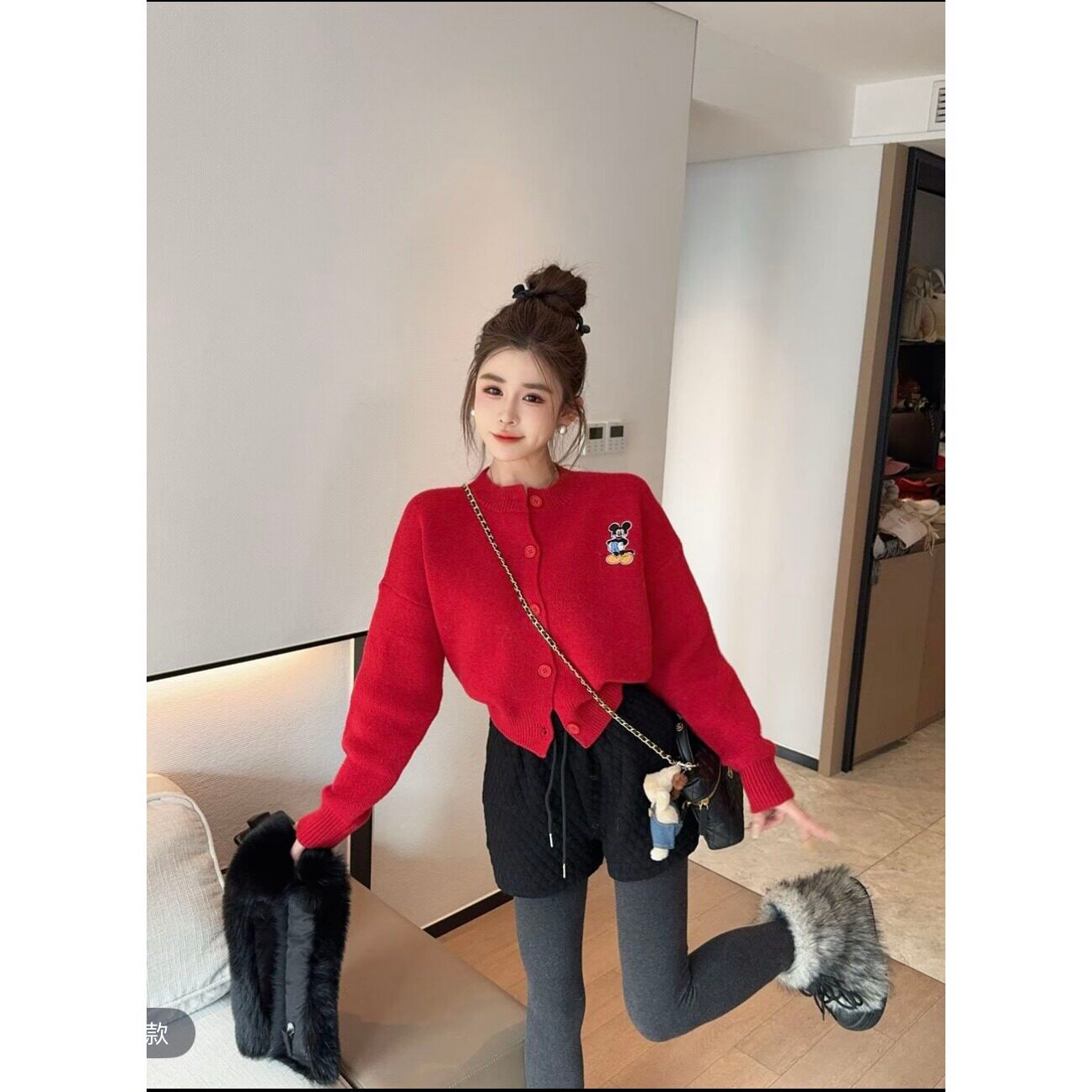 【米奇奇妙屋】泡菜订制灰色米奇针织女2025冬季新款百搭洋气毛衣