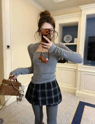 泡菜订制加绒假两件显瘦T恤女2025冬季新款设计感百搭修身打底衫