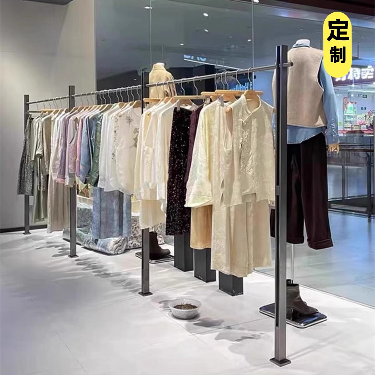 服装店展示架落地式上墙女装店不锈钢陈列架不锈钢挂衣架网红货架