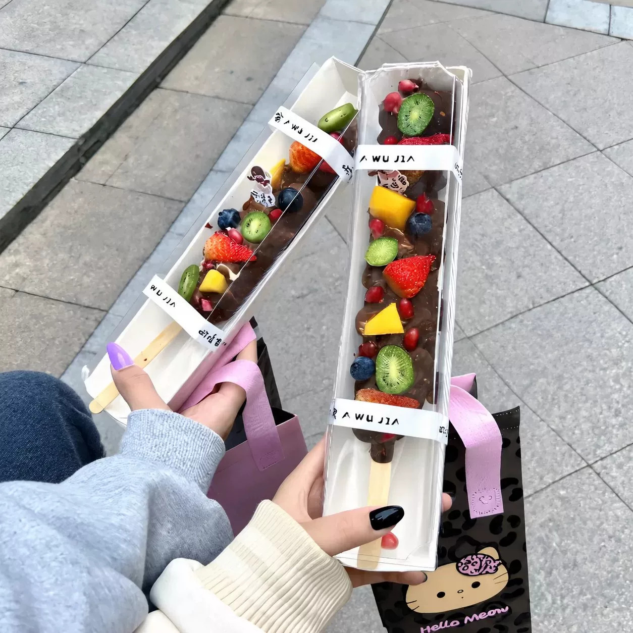 脆皮巧克力冷萃酸奶糖葫芦奶油泡芙包装盒烘焙店专用长方形透明盒