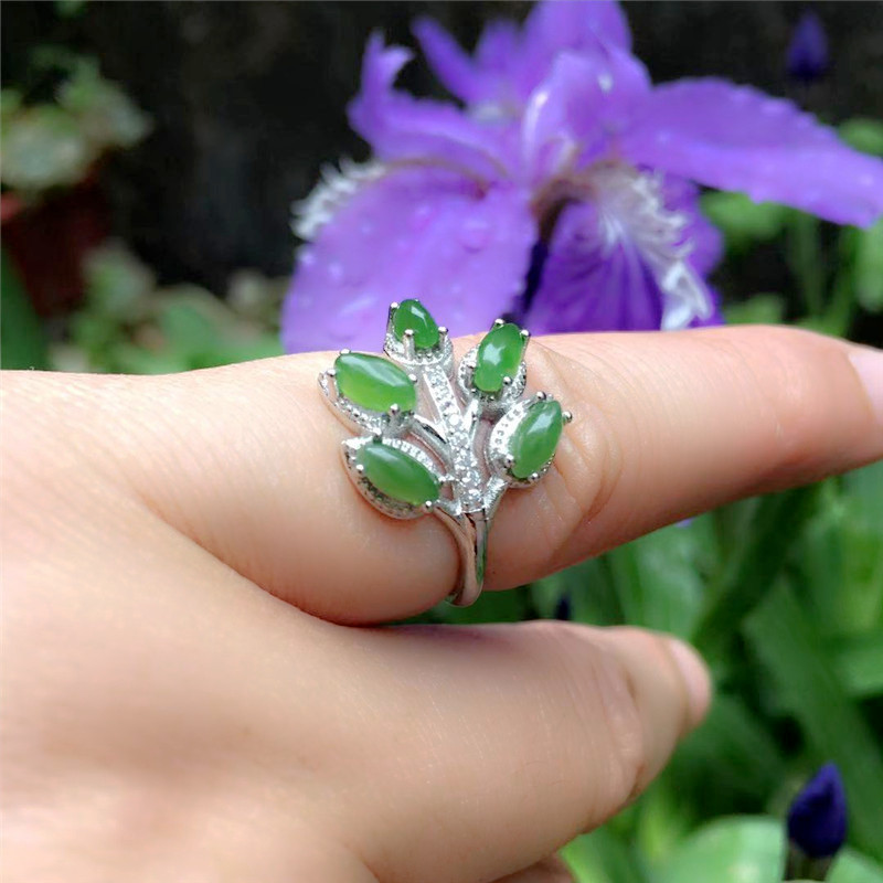 碧玉戒子金枝玉叶菠菜绿开口戒指