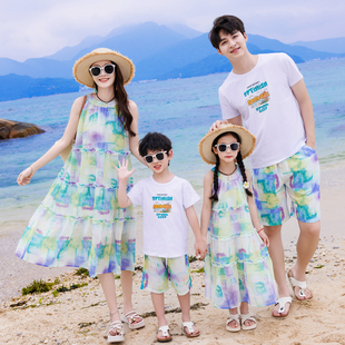 夏日度假亲子装一家三四口扎染印花母子母女装连衣裙海边套装季天