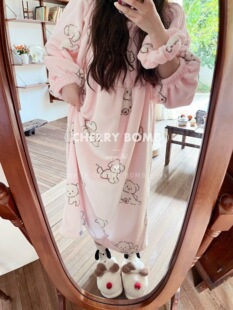 CherryBomb秋冬法兰绒珊瑚绒可爱腮红狗狗圆领甜美长袖女生长睡裙