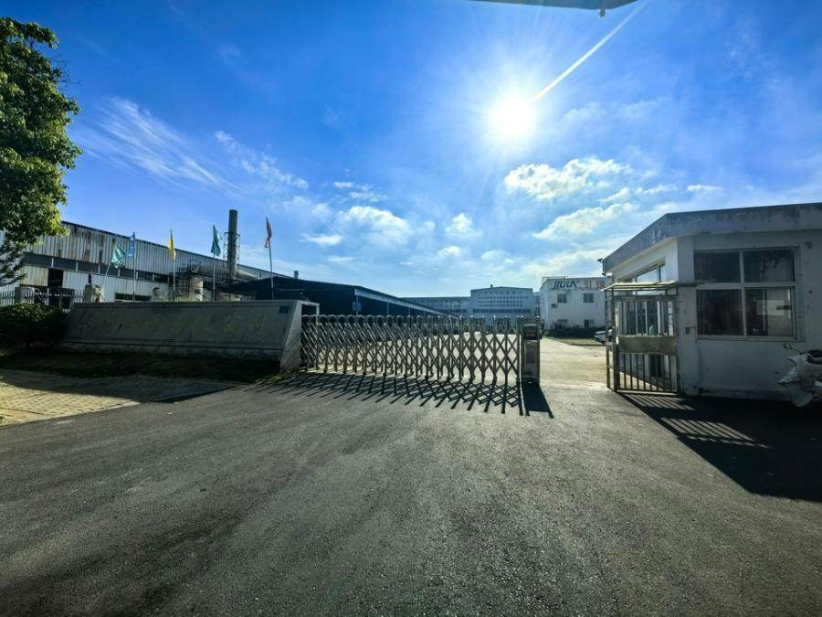 1月15日滁州明光市工业园区体育路西侧厂房内的动力柜6台网络拍卖公告