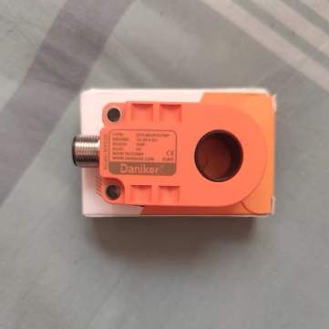 Danikor环形传感器 D15-M12P4-PNP