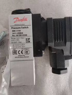丹佛斯压力开关 061B010266
