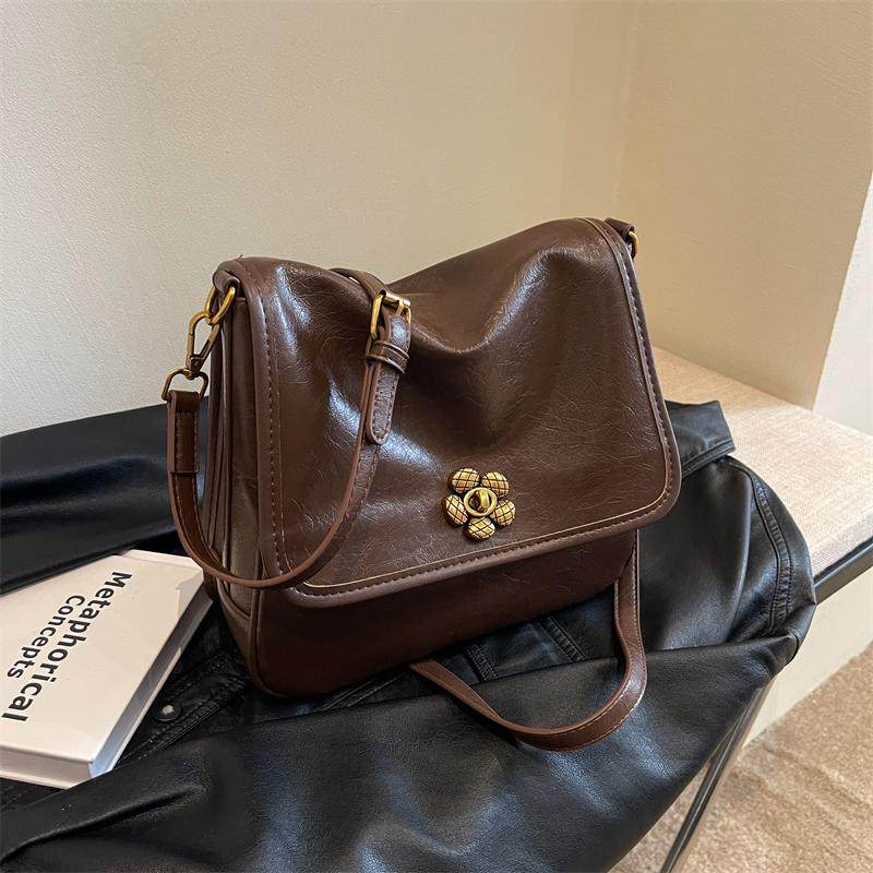 小众复古质感腋下单肩包女2026新款时尚百搭高级感通勤斜挎小方包,箱包皮具/热销女包/男包,小方包,淘宝优惠券,粉丝福利购,淘宝优惠卷