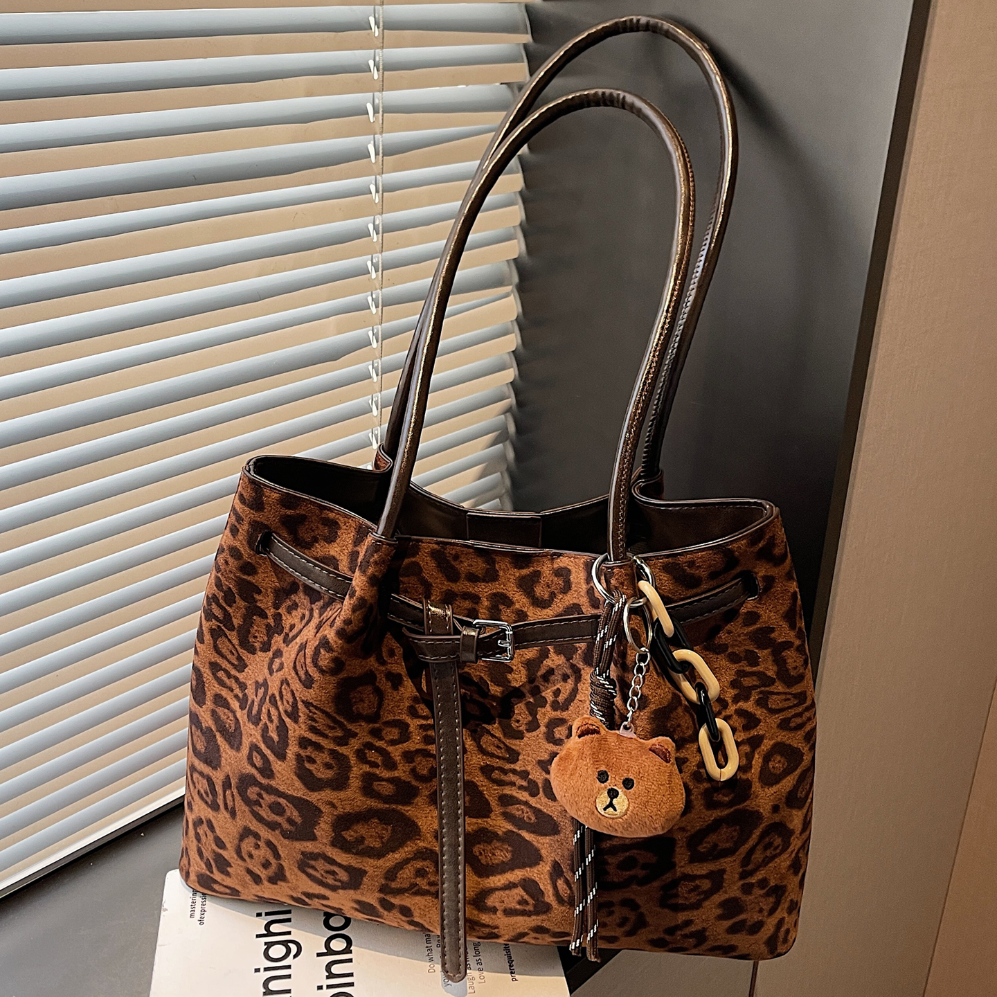 时尚豹纹托特包高级感复古水桶包