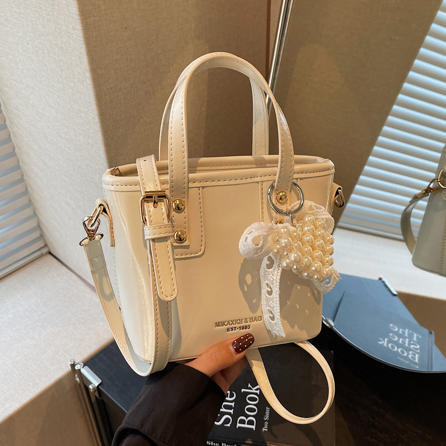 小包包女包2026新款时尚百搭斜挎包精致超火手提包迷你简约水桶包,箱包皮具/热销女包/男包,水桶包,淘宝优惠券,粉丝福利购,淘宝优惠卷