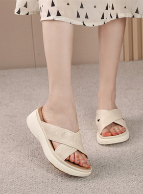 宽楦正品真皮德国女鞋2025夏季新款松糕底厚底圆头休闲拖鞋42.756