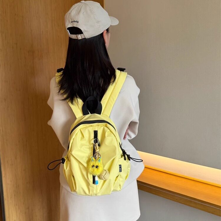法国ZAMP小众设计通勤旅行大容量女新款轻便双肩背包百搭贝壳背包