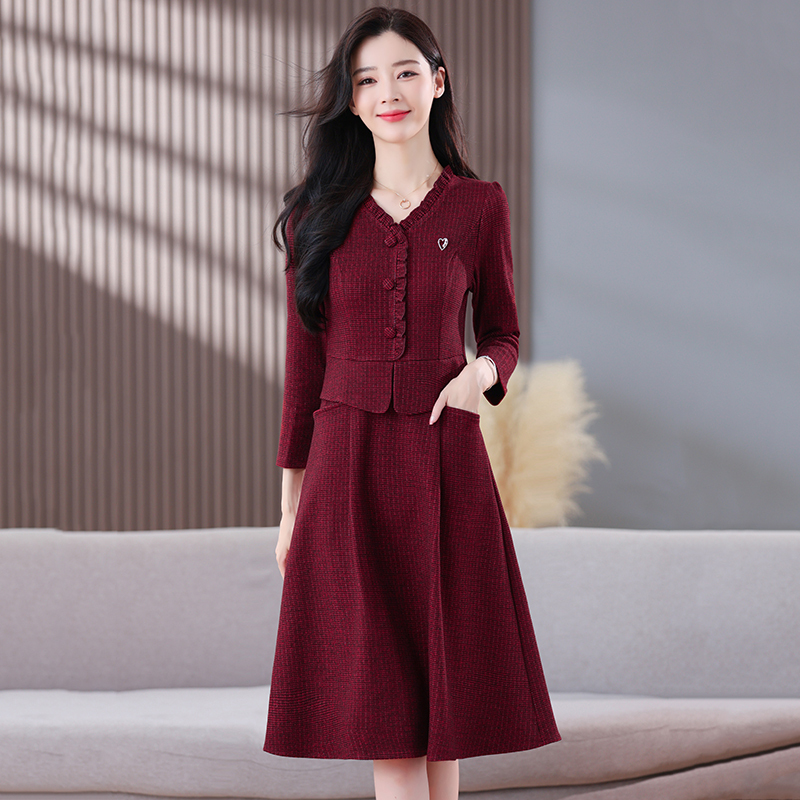 Capacity Kiss喜婆婆秋冬妈妈装红色连衣裙女大码遮肚子减龄显瘦