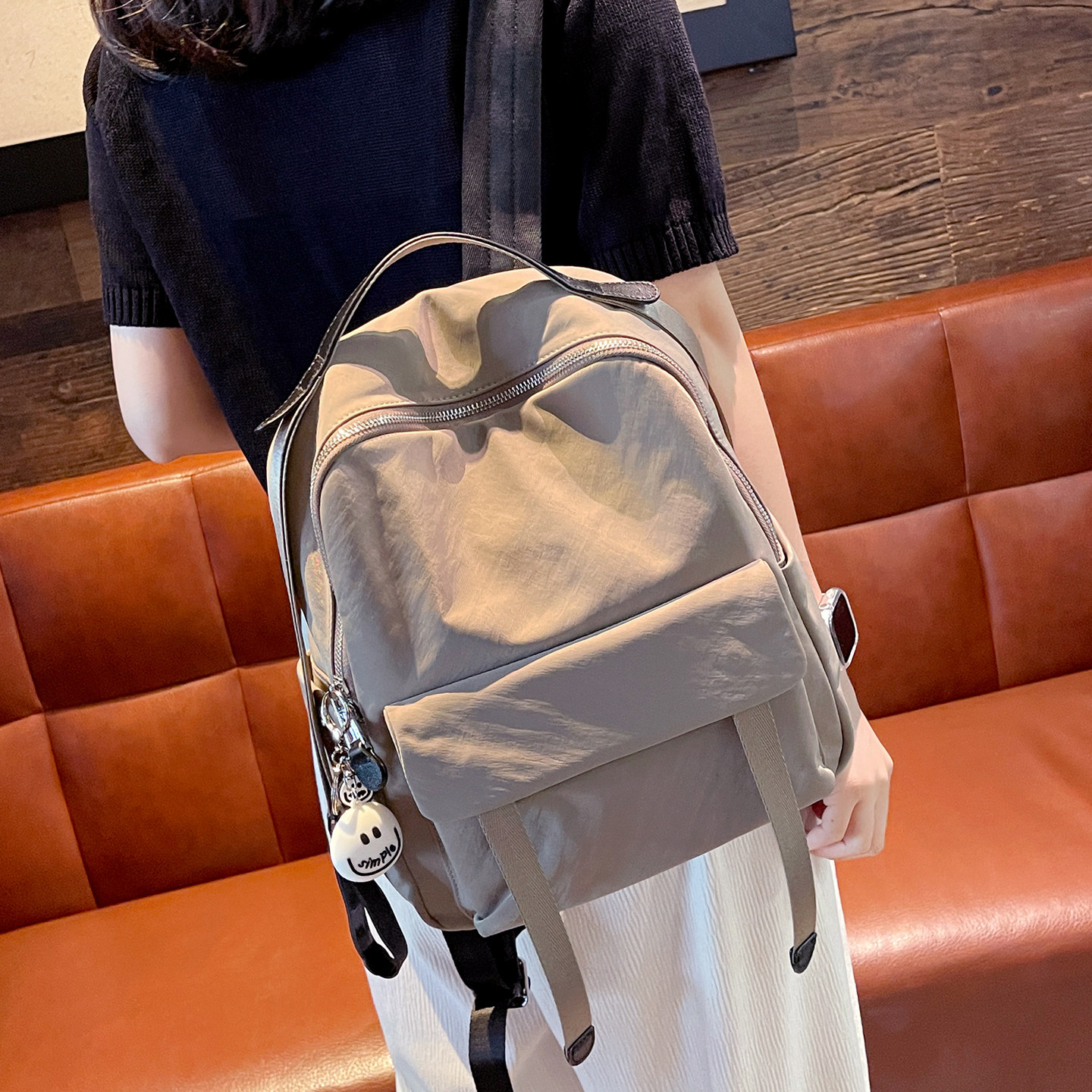 法国DUDK品牌简约轻便大容量双肩包女高级质感通勤背包旅行电脑包