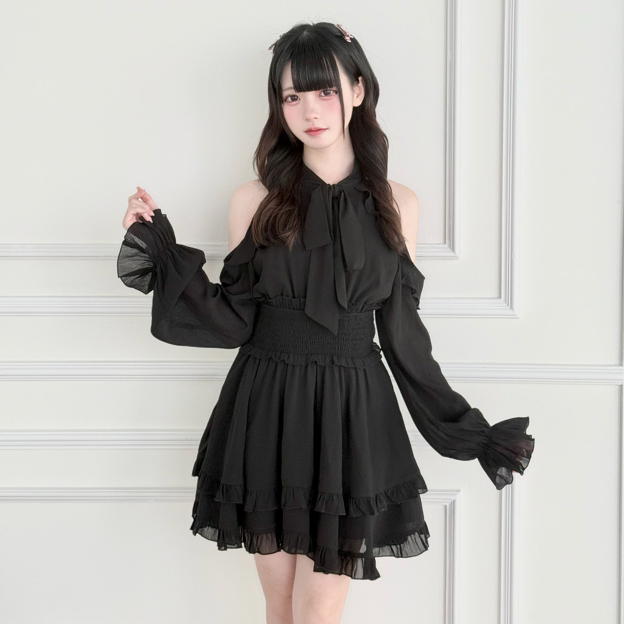 *露肩连衣裙*黑白灰日系量产型lolita洛丽塔连