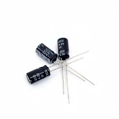 超级法拉电容器 丝印4.2V7F 实际参数2.7V0.5F 尺寸：6X12MM