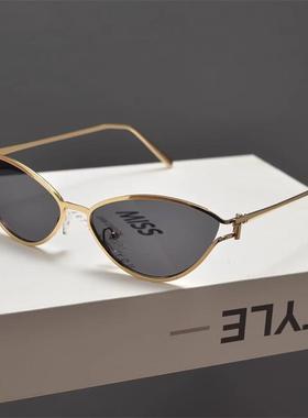 欧美秋冬金属猫眼墨镜女款红色高级感赛博朋克辣妹Y2K拍照太阳镜