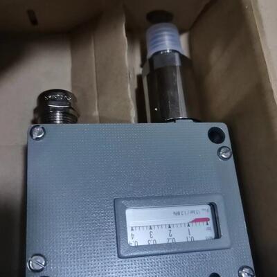 议价903.2379.905 900.237 Trafag工业压力开关维修