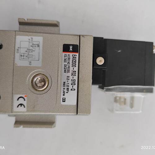 议价EAV2000-F02-5YO-Q 电磁阀 DC24V气动控制元件维修