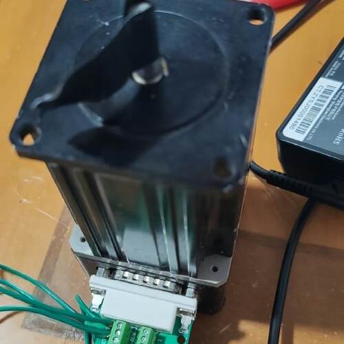 议价SM2337D MOOG伺服电机 工控自动化设备配件维修