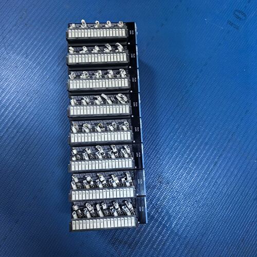 议价AM600-4AD 工控PLC模拟量输入模块 工业自动化控制配件维修