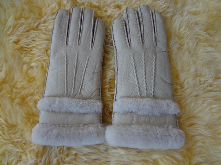 羊皮毛一体手套女冬季防风保暖 防寒加厚手套大扣手套韩版手套,服饰配件/皮带/帽子/围巾,手套,淘宝优惠券,粉丝福利购,淘宝优惠卷