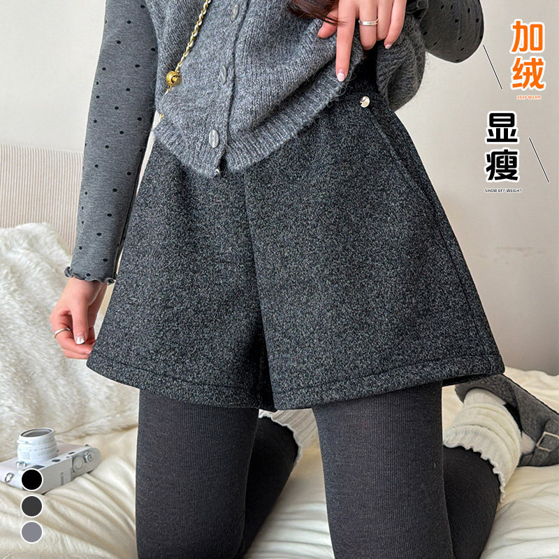 黑灰色高腰毛呢短裤女2025年冬季时尚显瘦慵懒百搭阔腿a字裤,女装/女士精品,短裤,淘宝优惠券,粉丝福利购,淘宝优惠卷