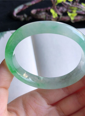 11月新品 天然翡翠52圈口冰种冰润冰飘绿贵妃手镯正品1J21117