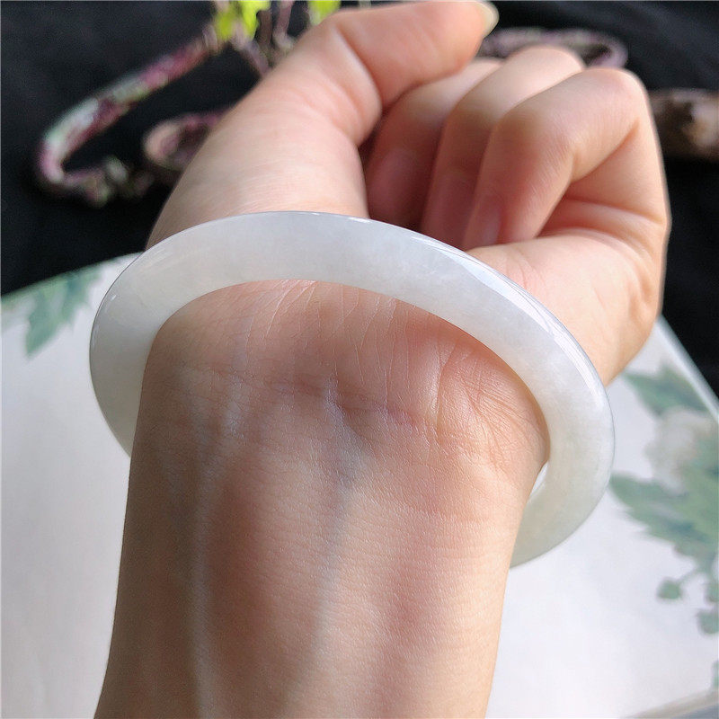 11月新品 天然翡翠55圈口冰糯种白冰圆条手镯女款正品451HY0307