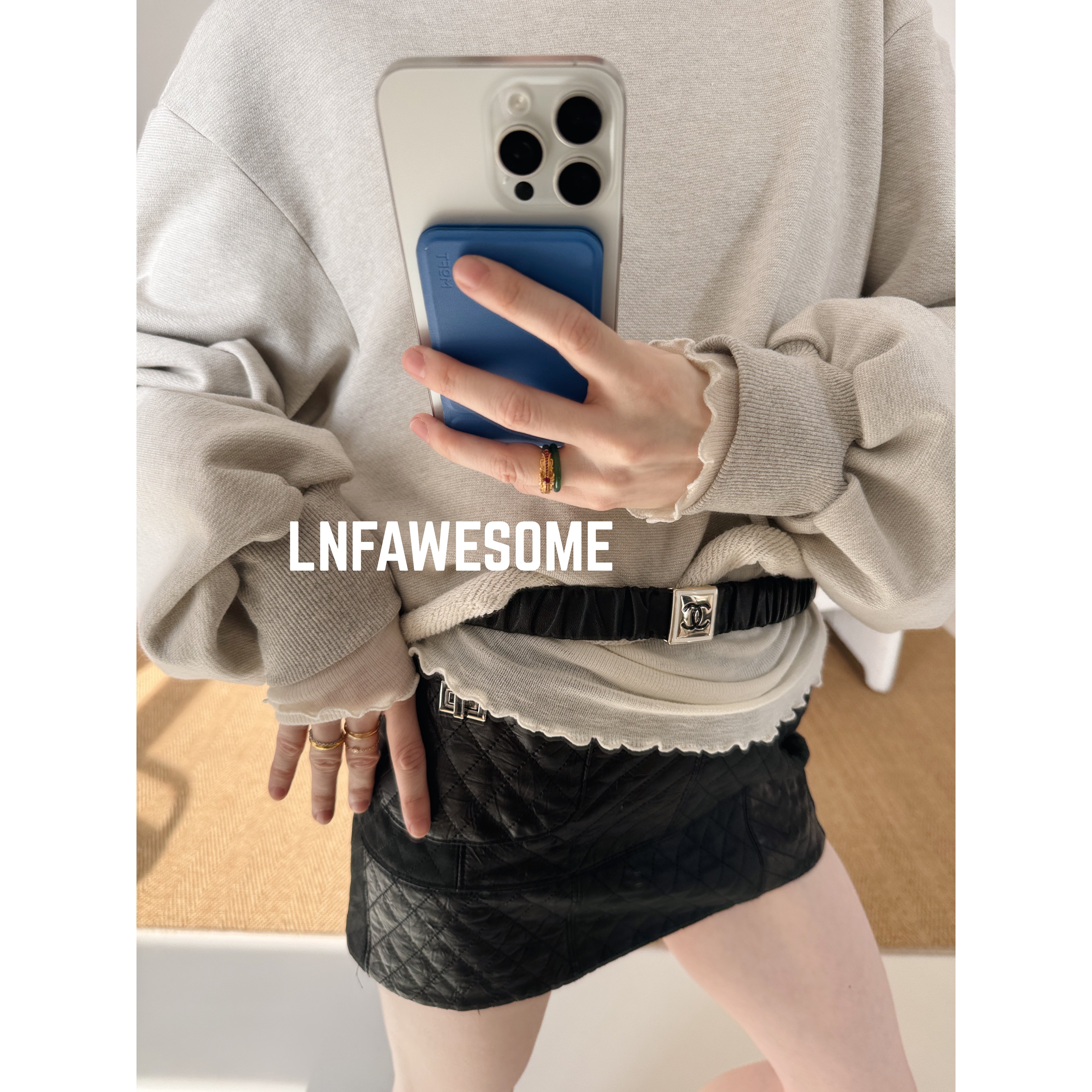 LNFAWESOME 长绒棉细腻水润感圆领短款灯笼袖卫衣,女装/女士精品,卫衣/绒衫,淘宝优惠券,粉丝福利购,淘宝优惠卷