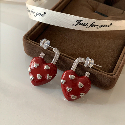 DSTYLE欧美红色滴釉镶钻爱心耳环