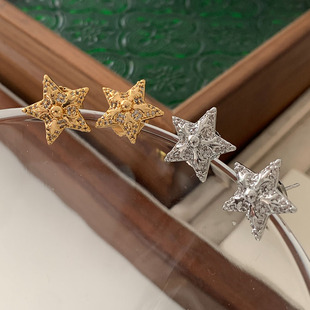 克家十字架五角星耳环2025新款 高级感镶钻耳钉轻奢小香风耳饰 爆款