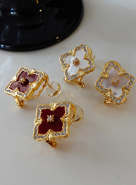 法式耳环2025新款爆款欧美四叶草花朵耳钉贝母锆石宫廷风复古耳饰