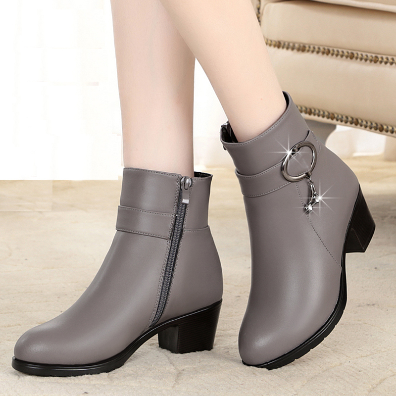 女真羊毛粗跟棉皮鞋中年大码短靴