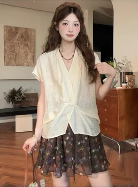 扭结衬衫碎花短裙两件套装女夏季