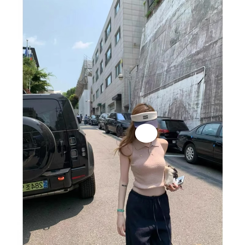 蘑糯糯monoo同款女装纯色慵懒风百搭坑条翻领无袖背心上衣女夏季