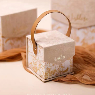 生日礼盒结婚婚礼伴娘伴手礼礼物盒喜糖盒高级丝绒手提礼品包装 盒
