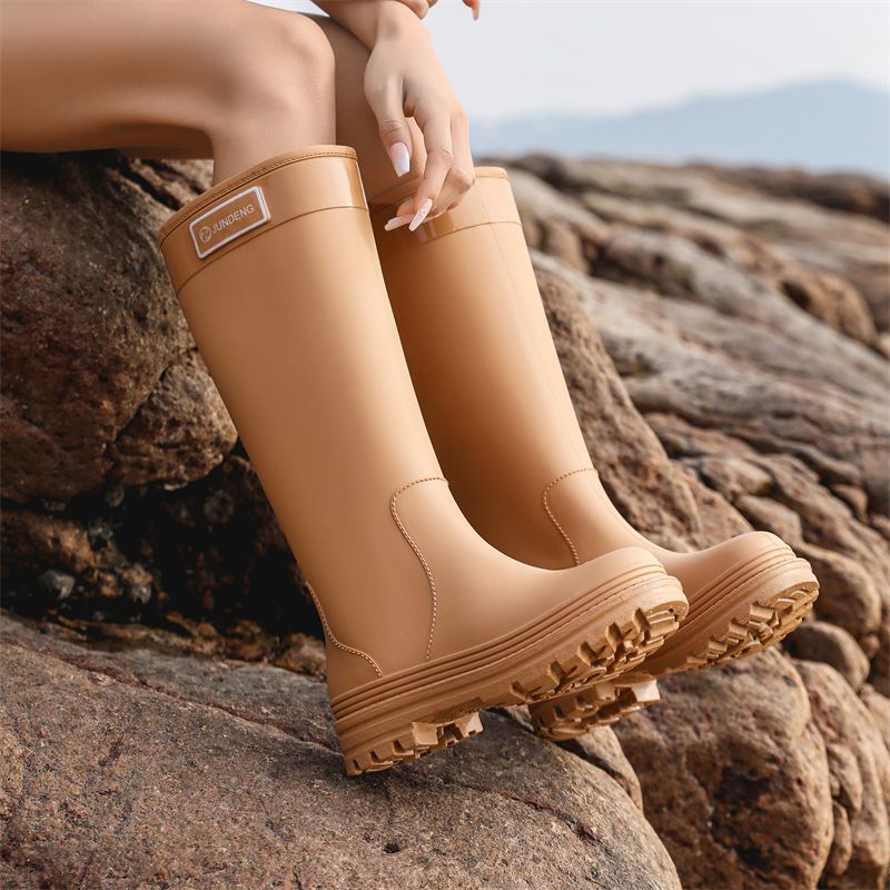 水鞋时尚雨靴防滑女款高筒耐磨厨房保暖防水加绒胶鞋长筒成人雨鞋