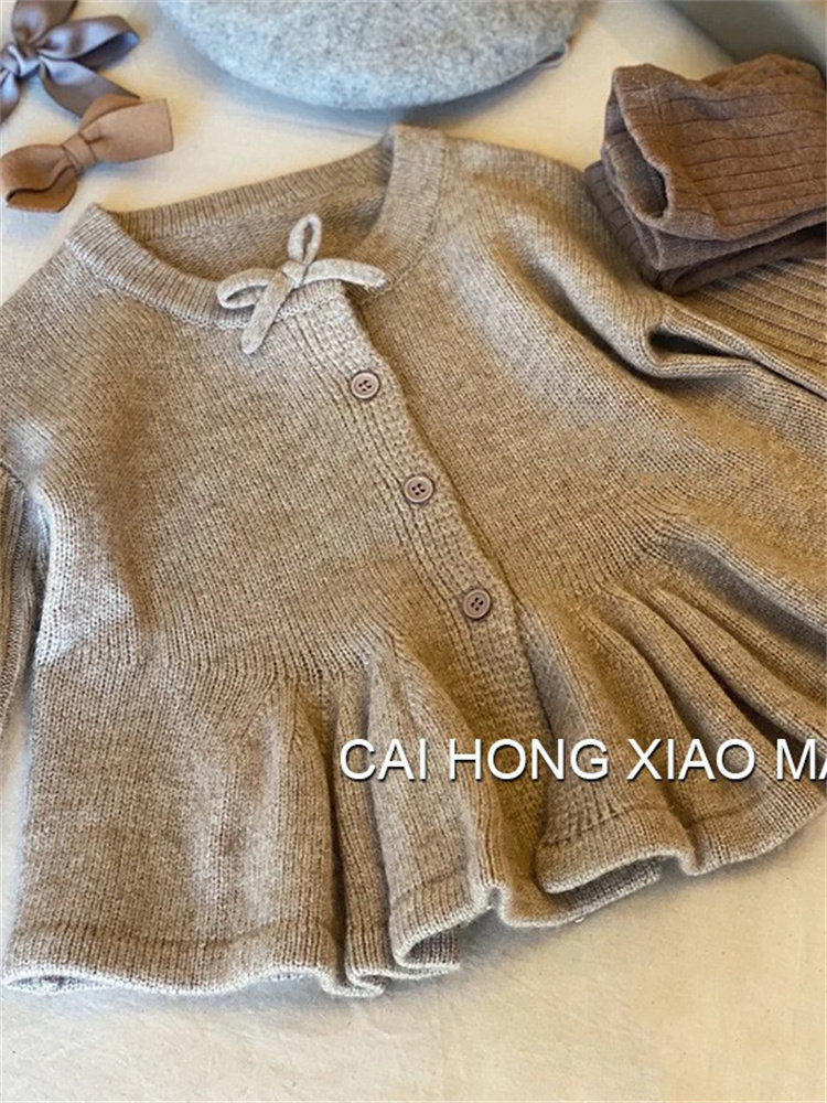 소녀 유행 2024 시즌 새로운 니트 가디건 싱글 브레스트 모직 스웨터 소녀 가을 스타일 겉옷 트렌드