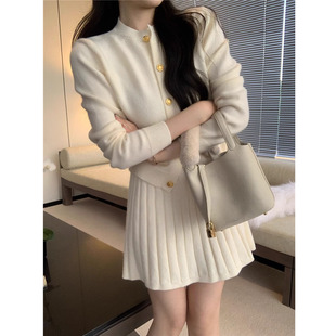 甜美粉色针织衫 女秋冬新款 上衣百搭裙子两件套 套装 韩系学院风时尚