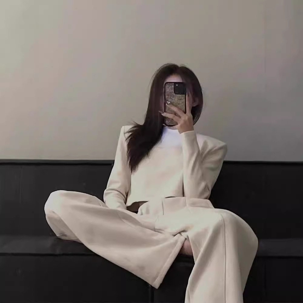 休闲运动服套装女春秋时尚高级感辣妹短款卫衣阔腿裤小个子