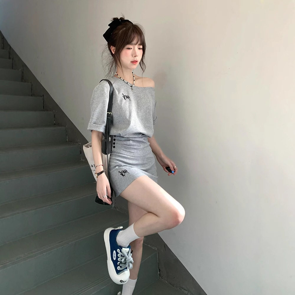 韩系慵懒风休闲运动套装女夏季时尚短款斜肩短袖短裙小个子